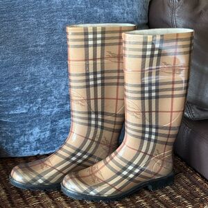 Burberry Classic Plaid Rain Boots